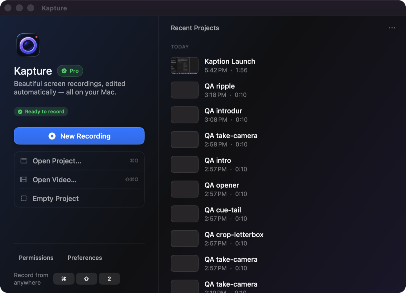 The recorder window: pick a display or window, camera, and microphone.